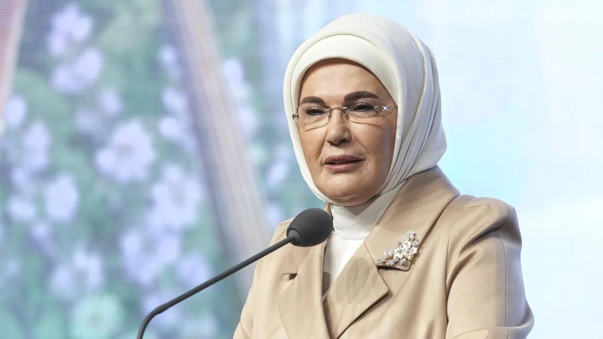 Emine Erdoğan'dan 15 Temmuz paylaşımı