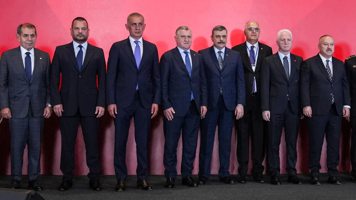 Futbolda 20262027 sezonu öncesi spor güvenliği ele alındı