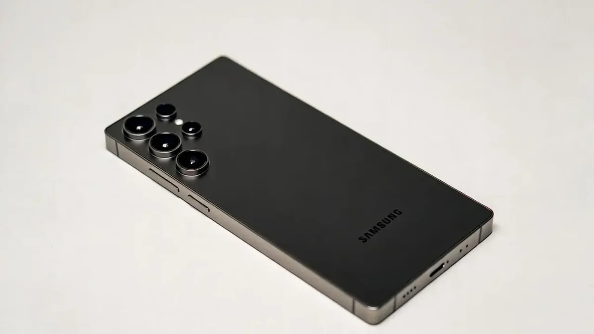 Samsung Galaxy S26 için One UI 8.5 Güncellemesi Yayınlandı
