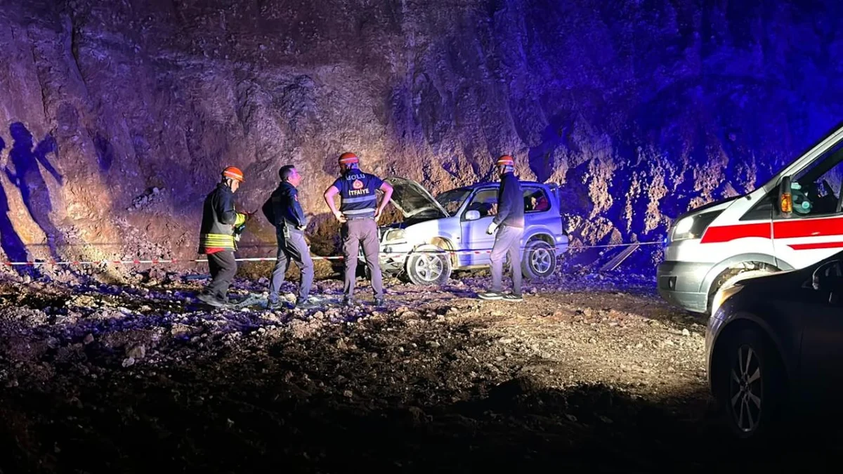 Uçuruma yuvarlanan cipteki 2 kişi öldü, 1 kişi yaralandı